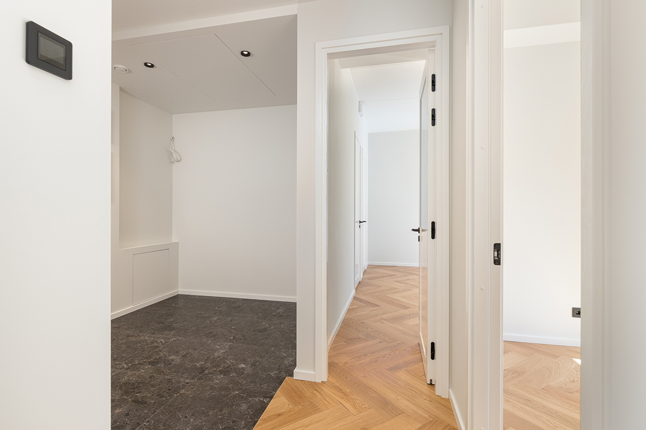 HYB15859-Edit_1280X850