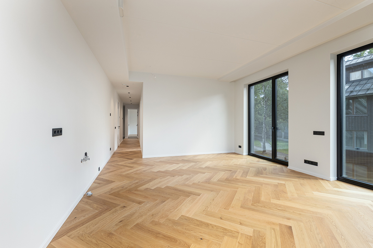 HYB15995-Edit_1280X850