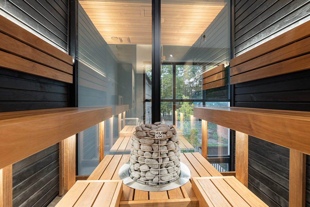 HYB16241-Edit_1280X850