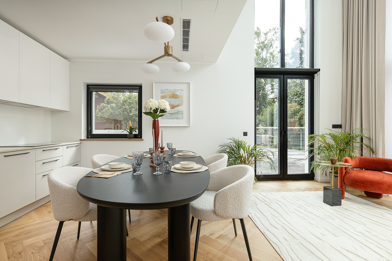 HYB16394-Edit_1280X850